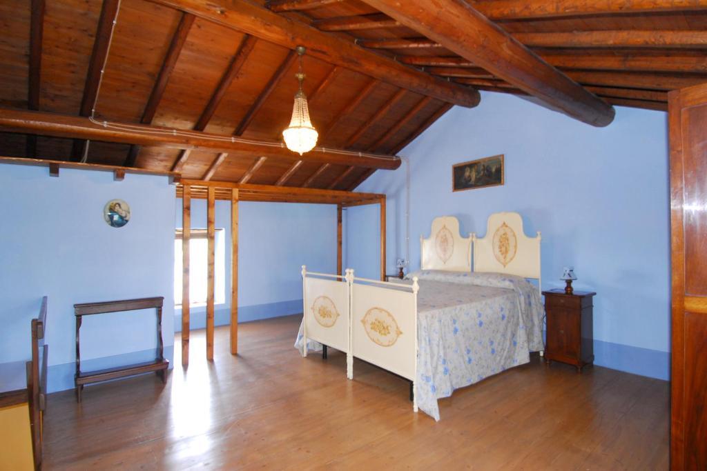 Appartement Antica Dimora Dell'Ortolano à Castellaro  Chambre photo
