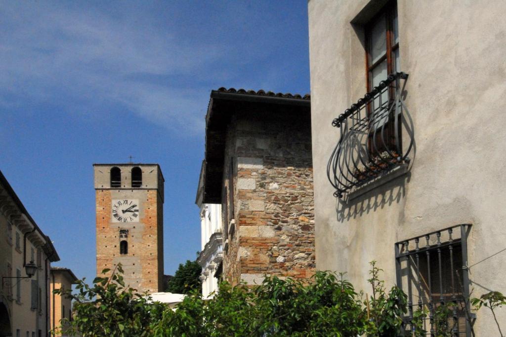 Appartement Antica Dimora Dell'Ortolano à Castellaro  Extérieur photo