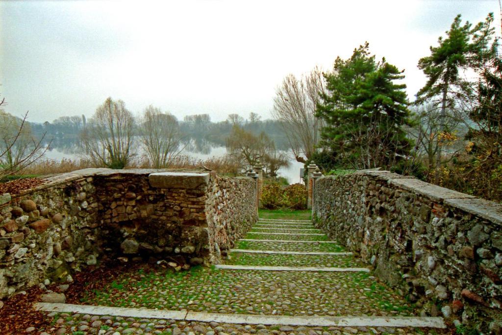 Appartement Antica Dimora Dell'Ortolano à Castellaro  Extérieur photo